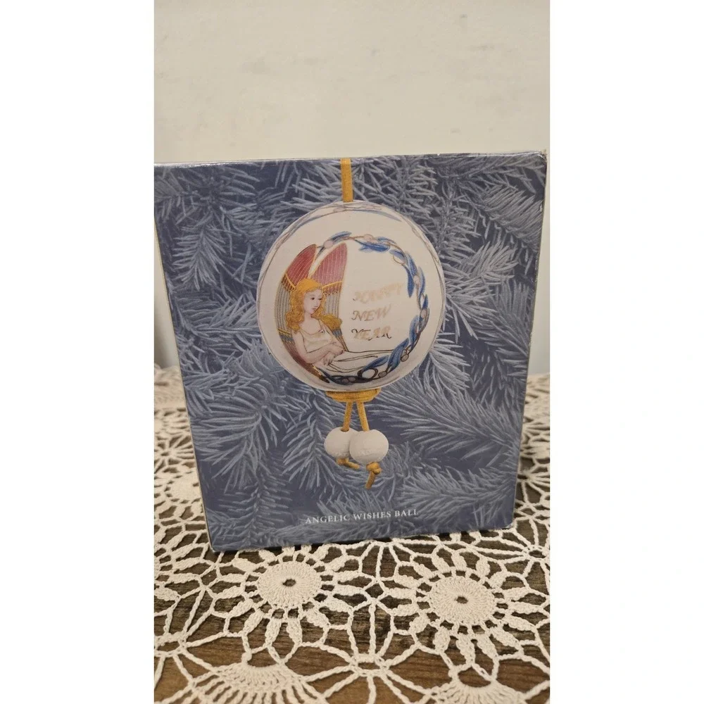 Lladro Angelic Wishes Ball Ornament Happy New Year Porcelain Spain w/ Box Rare